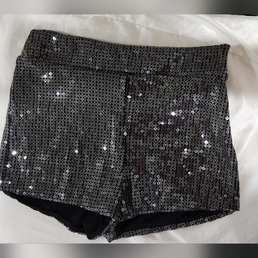 💣 5 For $25 Material Girl Black High Waist Sequined Party Shorts